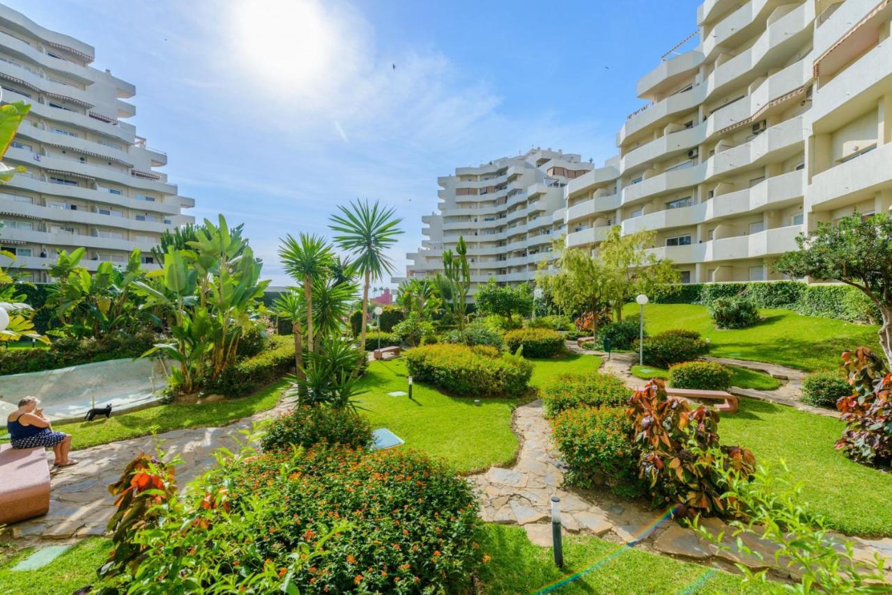 Benal Beach Holidays Apartment Benalmadena Exterior photo